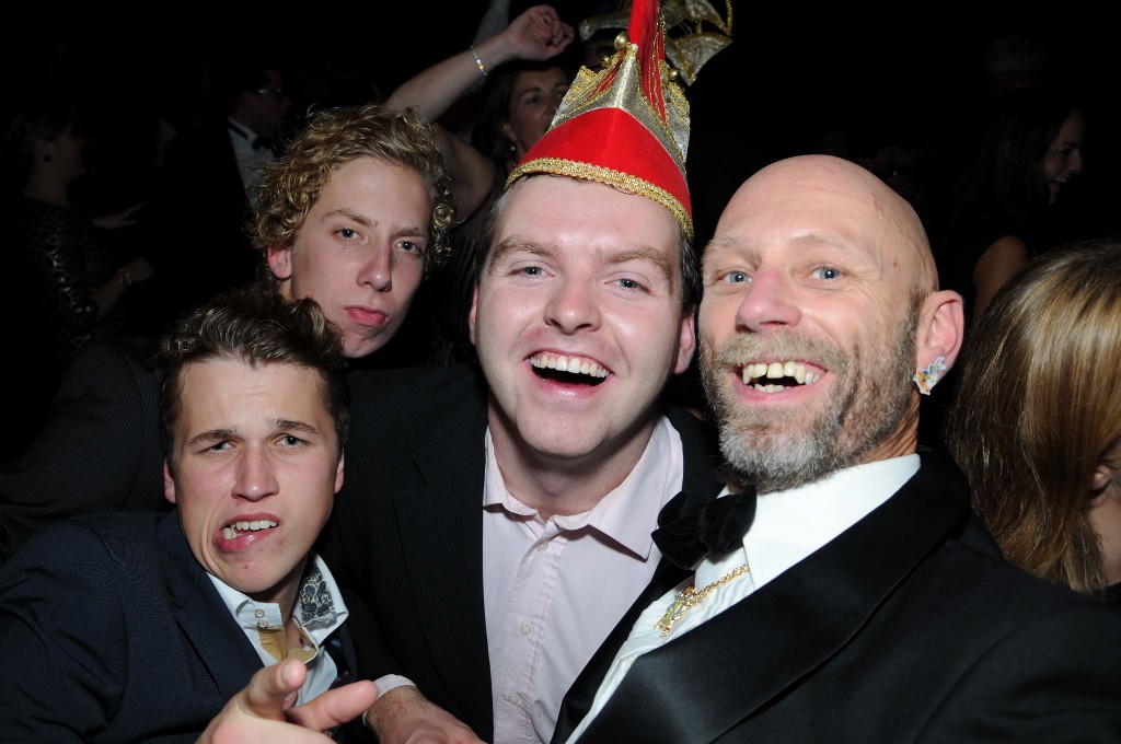 ../Images/Elf-Elf 2014 903.jpg